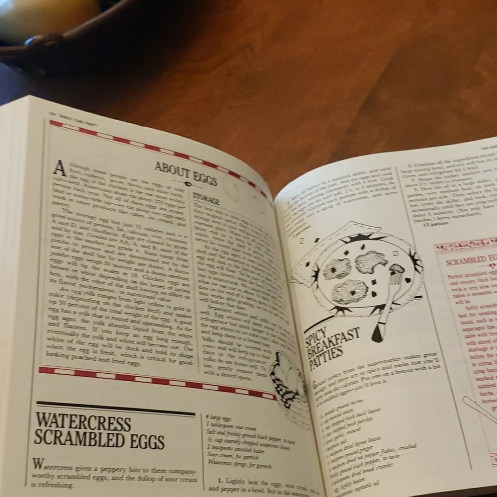 Vtg- The New Basics Cookbook By Julee Rosso & Sheila Lukins (875 Recipes)